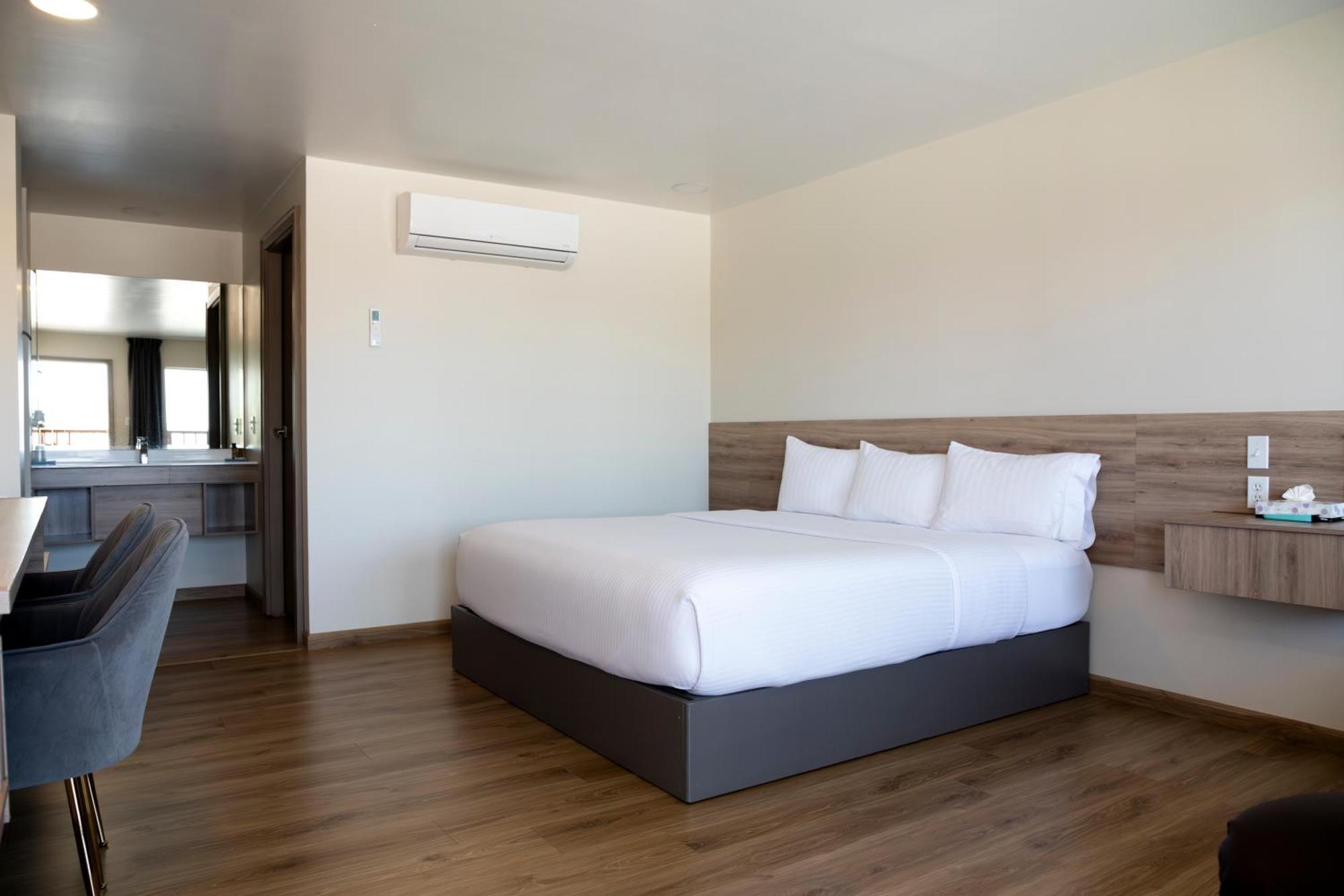 La Huerta Inn & Suites Cuauhtémoc 외부 사진